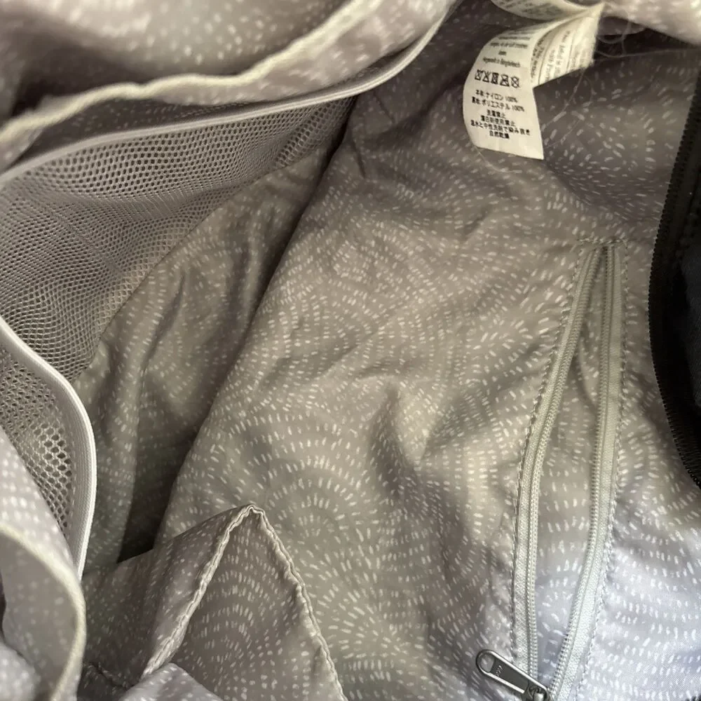Eddie Bauer Zen Tote Travel Sling Vegan Retro Black Canvas Gym Hiking Tote Zip